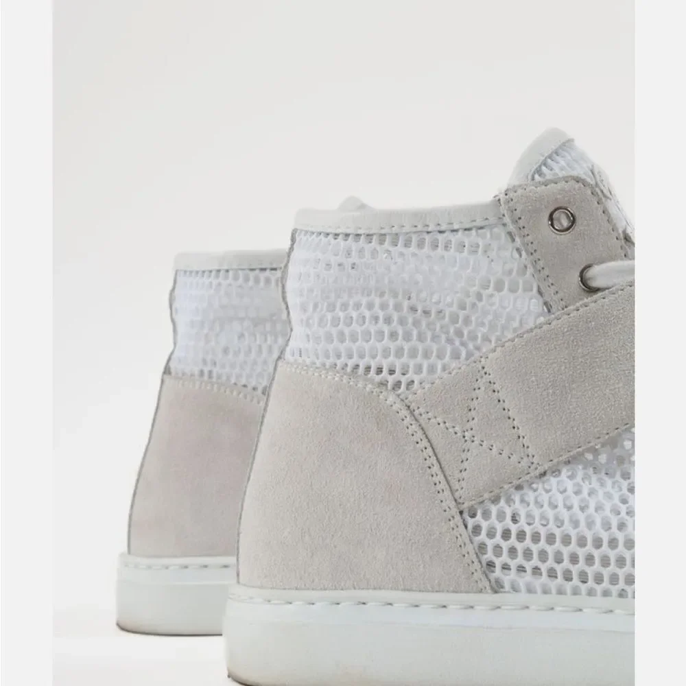 CHANEL Cream and White mesh Sneakers, US7
